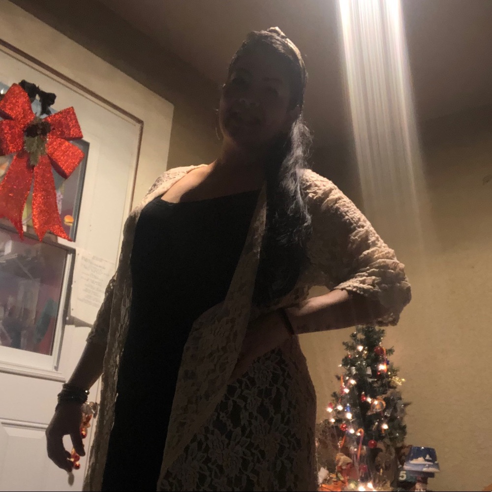 Meet your Posher, Monica